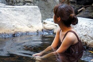هتل Takaragawa Onsen Ousenkaku