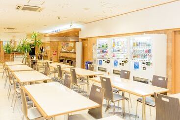 هتل Toyoko Inn Kitakami-eki Higashi-guchi
