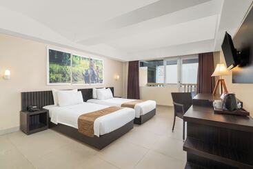 Merapi Merbabu Hotel Yogyakarta Powered By Archipelago