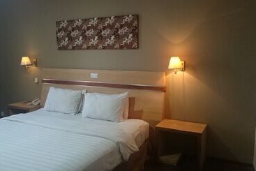 Merapi Merbabu Hotel Yogyakarta Powered By Archipelago