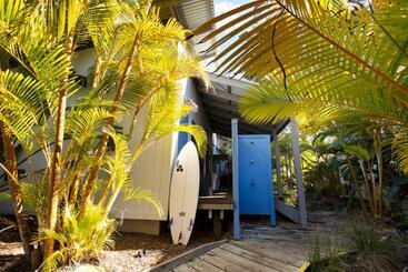 一軒屋 Mobys Beachside Retreat