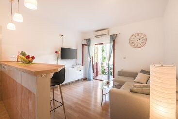 Apartments Karacic