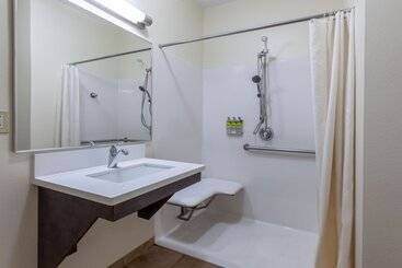 Candlewood Suites Kalamazoo, An Ihg