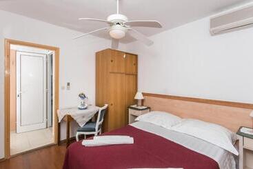 客栈  Kusalo Guesthouse