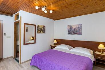 客栈  Kusalo Guesthouse
