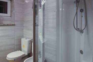مسافرخانه Kusalo Guesthouse