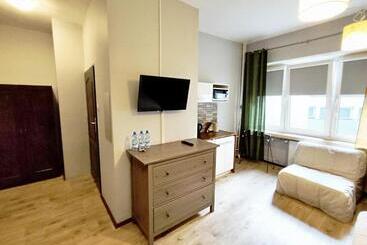 Hostel Helvetia   Privates In City Center And Old Town