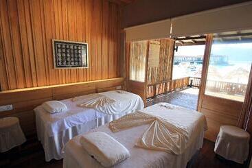 هتل Bubu Long Beach Resort