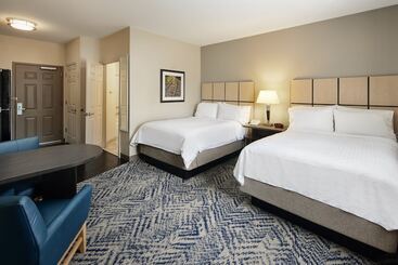 هتل Candlewood Suites Charleston Northwoods, An Ihg