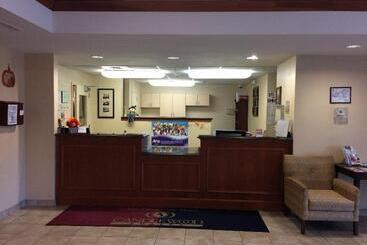 هتل Candlewood Suites Watertown Fort Drum, An Ihg