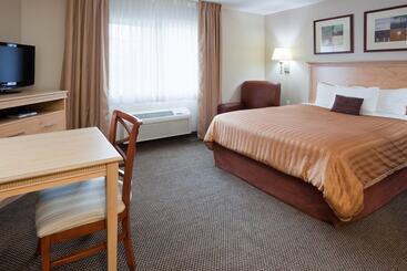 هتل Candlewood Suites Milwaukee Brown Deer By Ihg