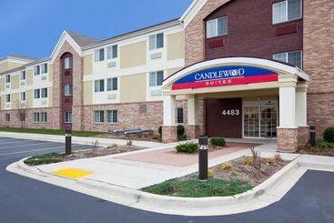 هتل Candlewood Suites Milwaukee Brown Deer By Ihg