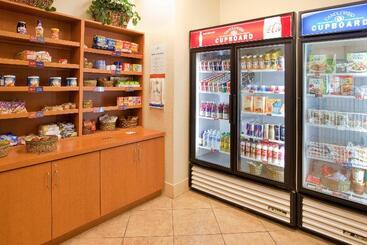 هتل Candlewood Suites Springfield, An Ihg