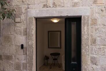 هتل Dubrovnik Sweet House