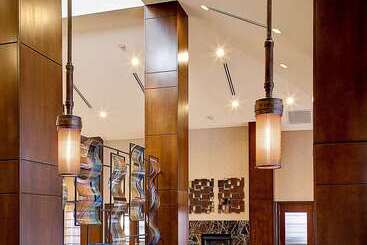 هتل Hilton Garden Inn El Paso Airport