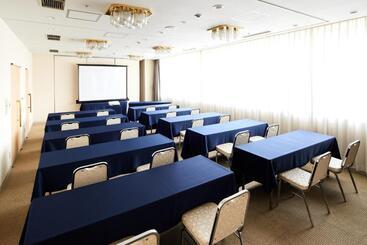 هتل Marroad Inn Kumagaya