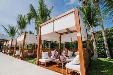 هتل Paracas, A Luxury Collection Resort, Paracas