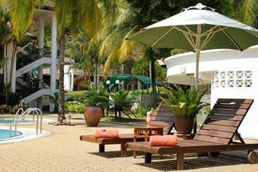 هتل Residence Inn Cherating