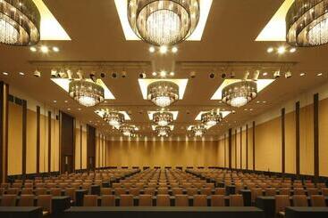 هتل The Westin Sendai