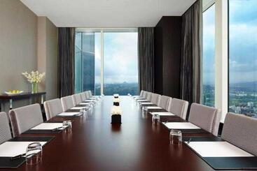 هتل The Westin Sendai