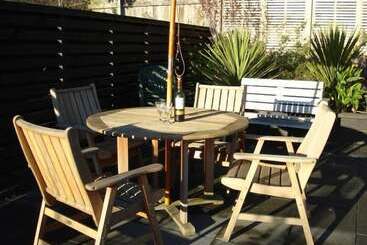 Hazel House Boutique Bed & Breakfast