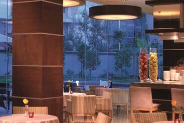 هتل Al Mahary Radisson Blu , Tripoli