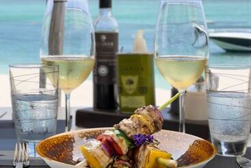 هتل Lux Le Morne Resort