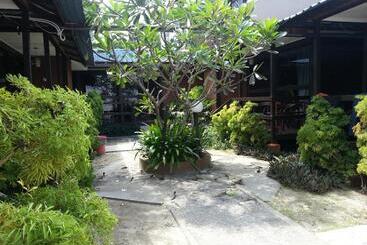 هتل Nipah Bay Villa