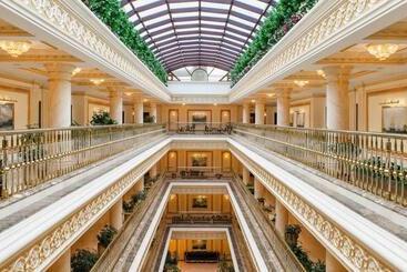 هتل Royal Tulip Almaty