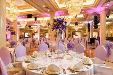 هتل Royal Tulip Almaty