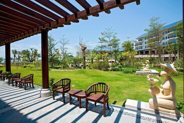 هتل Sheraton Huizhou Beach Resort