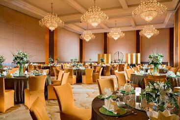 هتل Sheraton Huizhou Beach Resort