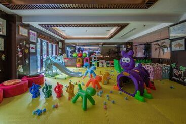 هتل Sheraton Huizhou Beach Resort