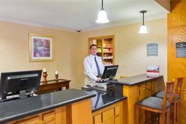 هتل Staybridge Suites   Brownsville, An Ihg