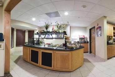 هتل Staybridge Suites   Brownsville, An Ihg