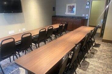 هتل Staybridge Suites Great Falls, An Ihg