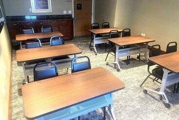 هتل Staybridge Suites Great Falls, An Ihg