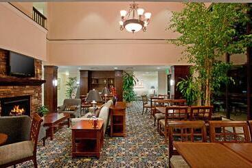 هتل Staybridge Suites Palmdale, An Ihg