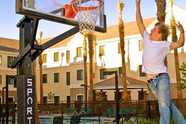 هتل Staybridge Suites Palmdale, An Ihg