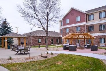 هتل Staybridge Suites Sioux Falls At Empire Mall, An Ihg