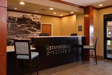 هتل Staybridge Suites Sioux Falls At Empire Mall, An Ihg