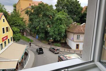 هتل Taban Hostel Zagreb   Hostel