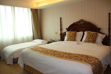 هتل Yanbian International