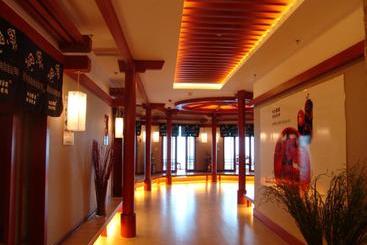 هتل Yanbian International