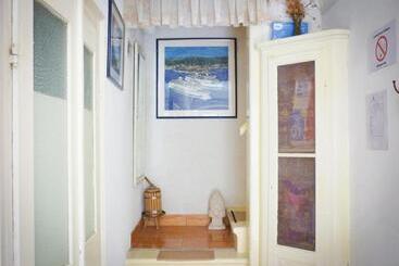 پانسیون Accommodation Old Town Vitaic