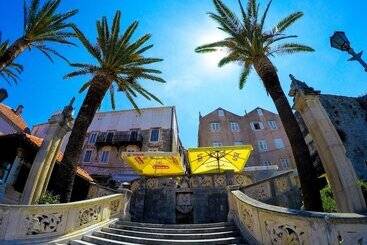 پانسیون Accommodation Old Town Vitaic