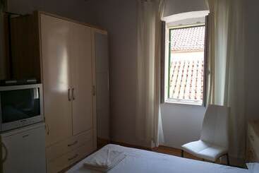 پانسیون Accommodation Old Town Vitaic