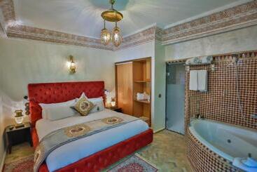 رياض Palais Ommeyad Suites & Spa