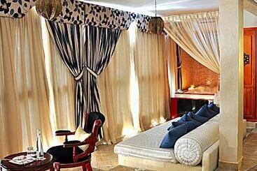 ریاض Palais Ommeyad Suites & Spa