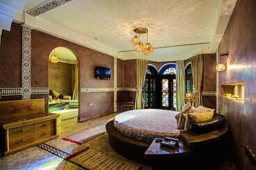 ریاض Palais Ommeyad Suites & Spa